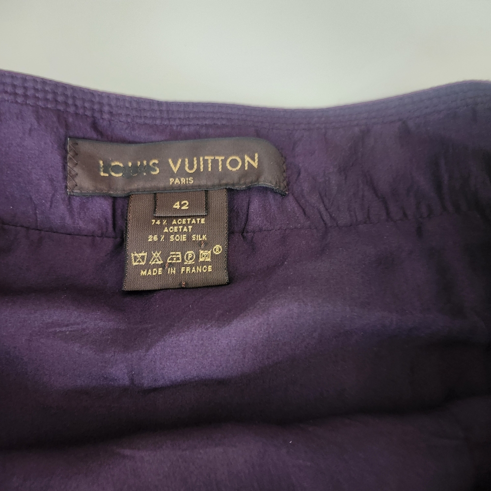 Louis Vuitton Vintage Elegant Purple Women's Silk, Lined Skirt - Picture 2 of 6
